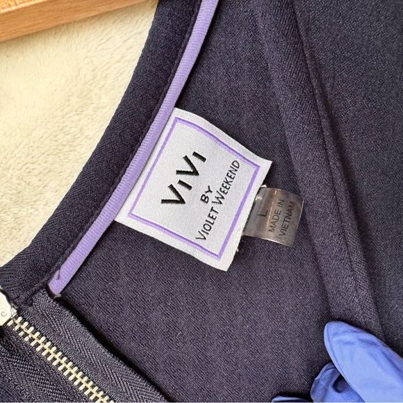 VIVI by VIOLET WEEKEND navy blue dress size large - Picture 6 of 7